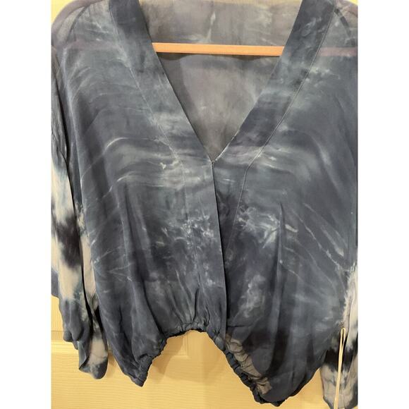 NWT Young,Fabulous,&Broke Tia Chiffon Cropped Top in Aviator Blue Pillar Wash, S - Picture 4 of 6